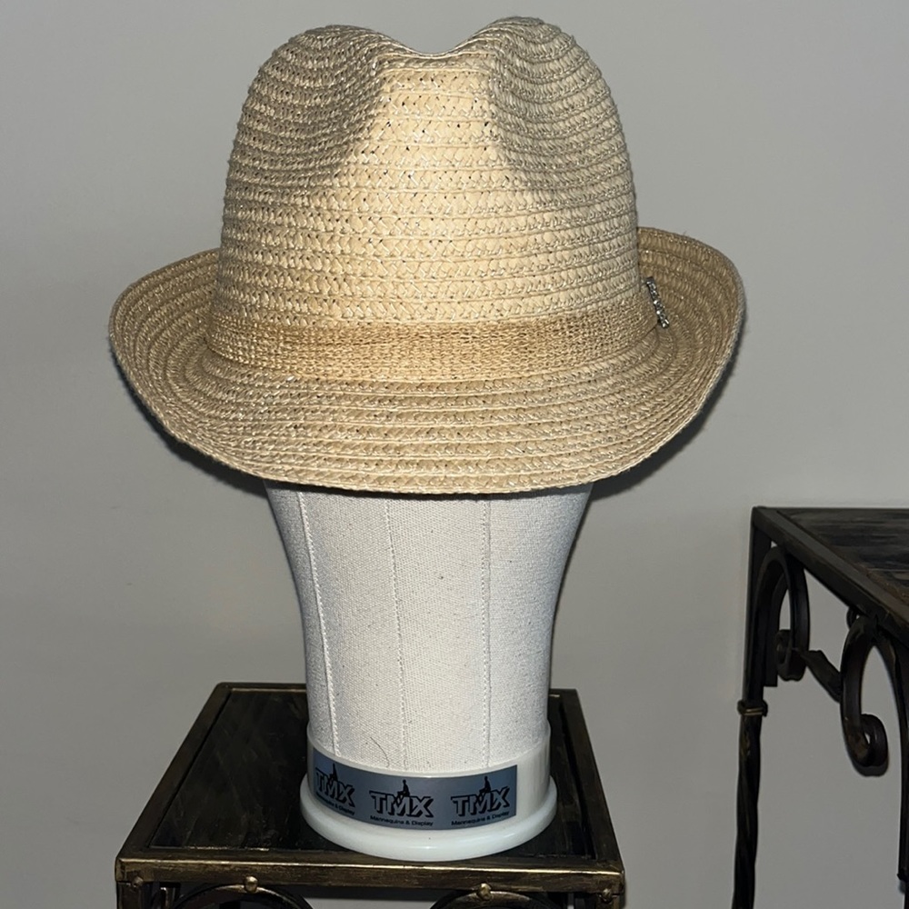 Straw Fedora Size OS